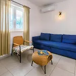 Daire Peaceful Family With Private Garage Free Parking,