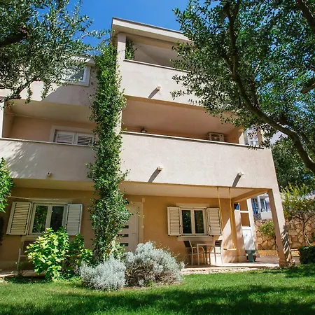 Modern Family Split, Free Garage Parking,split Appartamento