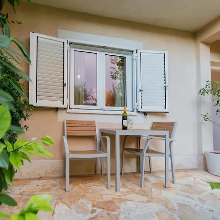 Modern Family Split, Free Garage Parking,split Appartamento *